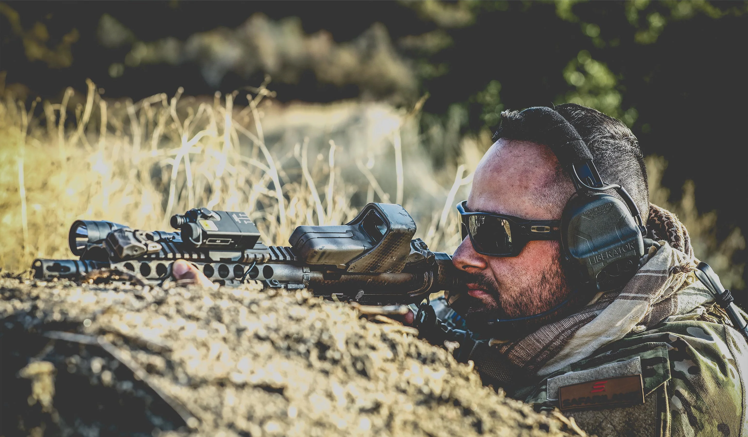 LIBERATORĀ® V Advanced Dual Comm Headset Only with Hearing Protection - Image 4